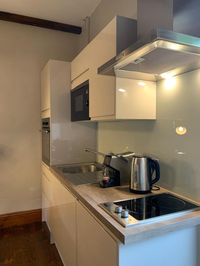 Ty Carreg Fach Staycation Cottage Cardiff Exteriör bild