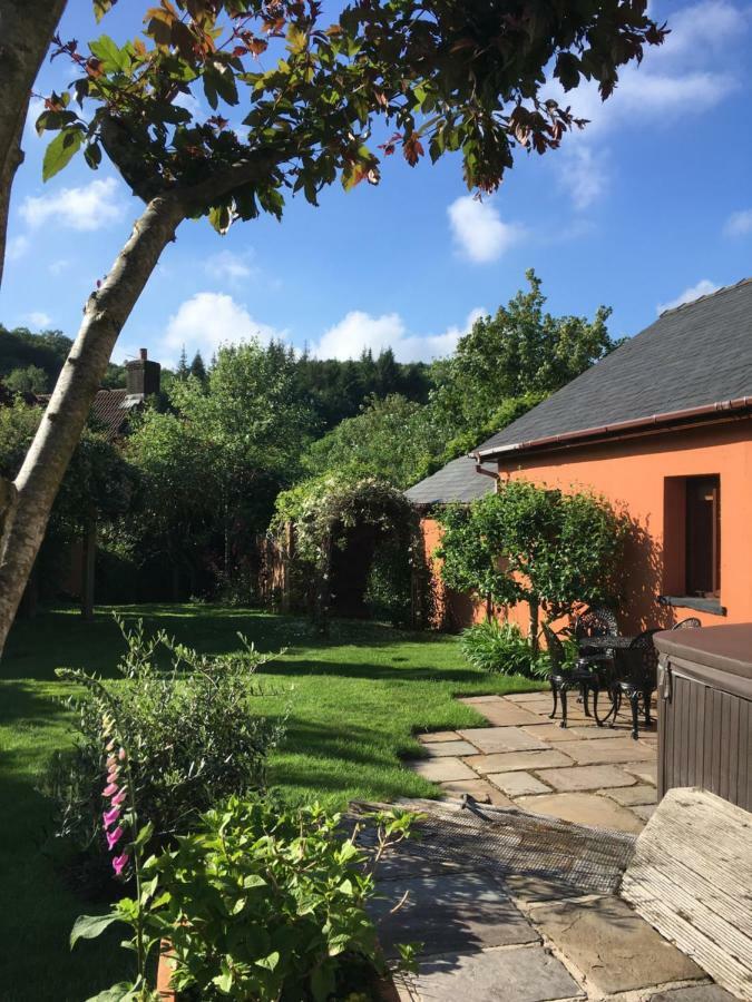 Ty Carreg Fach Staycation Cottage Cardiff Exteriör bild